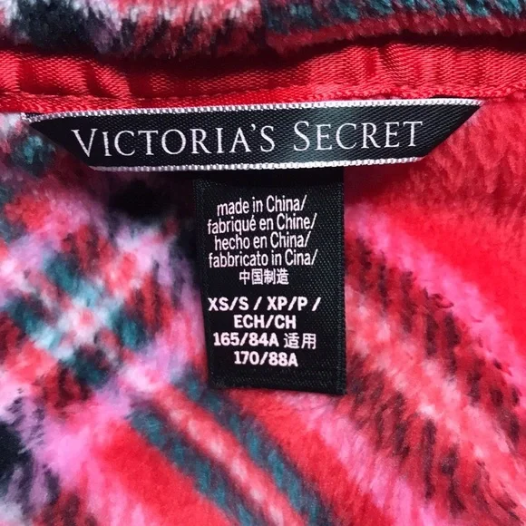 🐠Victorias Secret Ultra Plush Short Plaid Pocketed Cozy Robe Size XS/Sm | NWOT - Picture 8 of 8